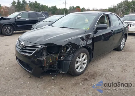 2011 Toyota Camry Le z USA, uszkodzony, nr VIN 4T4BF3EK7BR180139